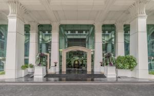 Eine Fassade oder ein Eingang zu Grand Hyatt Erawan Bangkok