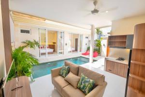 Πισίνα στο ή κοντά στο Kamandari Villa - Seminyak