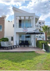 Budova, kde se vila nachází