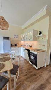 Köök või kööginurk majutusasutuses Józefina Apartament's z dotępem do mini SPA