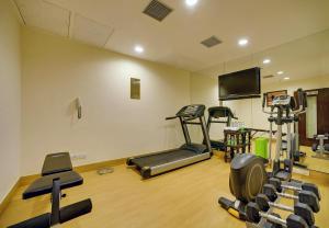 Fitness centrum a/nebo fitness zařízení v ubytování Muse Sarovar Portico Nehru Place