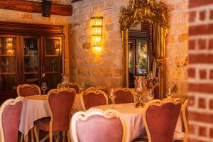 Restaurace v ubytování Achtis Hotel