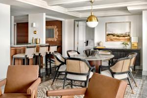 Posezení v ubytování The Ritz-Carlton, Laguna Niguel