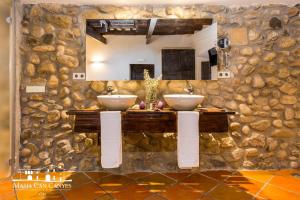 Fotografie z fotogalerie ubytování Masia Can Canyes & Spa v destinaci San Lorenzo de Hortóns