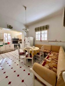 Η κουζίνα ή μικρή κουζίνα στο Villa El Habib