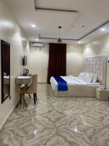 IriebeにあるZinuel-CH Hotelのギャラリーの写真 +5枚の写真