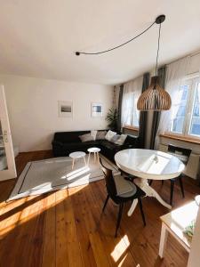 Χώρος καθιστικού στο Charmante 2-Zi-Altbau-Wohnung - 5 Min zum Dom