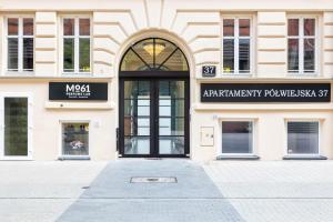Apartamenty Browar Luxury Old Town Poznań 24h的门面或入口