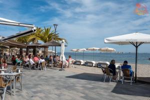 Nespecifikovaný výhled na moře nebo výhled na moře při pohledu z prázdninového domu