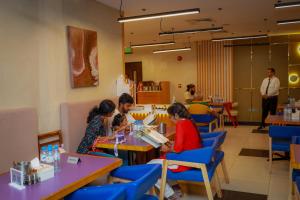 Clients de Doha Dynasty Hotel