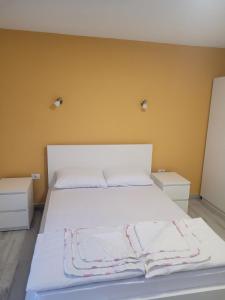 Gallery image of Apartmani Alternativa in Biserna Obala