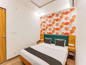 Φωτογραφία από το άλμπουμ του Hotel O Mahi Inn στο Αχμενταμπάντ