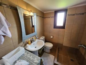 Φωτογραφία από το άλμπουμ του Spiti Loggos στον Λόγγο