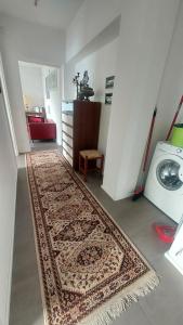 Ruang duduk di Entire apartments with stunning view