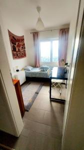 Katil atau katil-katil dalam bilik di Entire apartments with stunning view