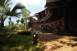 Afbeelding uit fotogalerij van Bamboo And Bricks Resort, Panshet in Welhe