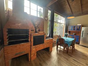 Eldhús eða eldhúskrókur á Arthi - LINDO LOFT RECANTO DOS PASSARINHOS com HIDROMASSAGEM!