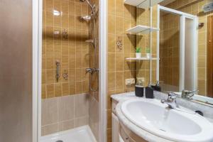 Ein Badezimmer in der Unterkunft Hermanos Pinzón