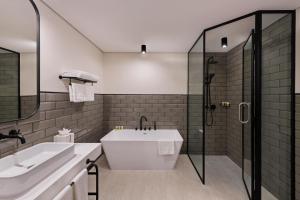O baie la The Manor By JA, Dubai