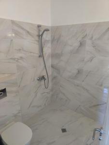 Ένα μπάνιο στο Villa Casablanca with private pool