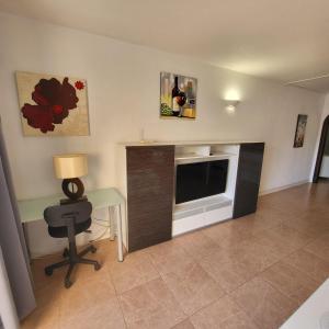 Et tv og/eller underholdning på San Marino 3