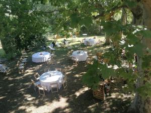 Κήπος έξω από το Mas provençal authentique XXL avec grande piscine, terrain de pétanque et parc privé