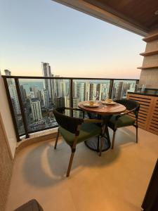 Μπαλκόνι ή βεράντα στο Flat Beachclass Meireles studios