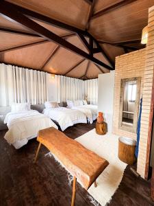 Postel nebo postele na pokoji v ubytování Casa pé-na-areia c/ piscina e churrasqueira em Japaratinga + 48 fotografií