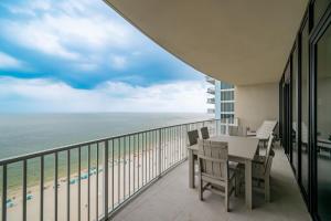 Balkón nebo terasa v ubytování Phoenix Gulf Shores II 1702 condo