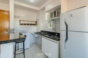 Kuchyň nebo kuchyňský kout v ubytování Apto 1Q c/ Ar e Self Check-in, Goiânia - ATE0302