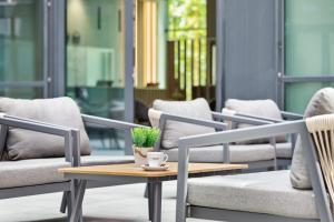 Posezení v ubytování Rimedya Hotel - an der Messe München