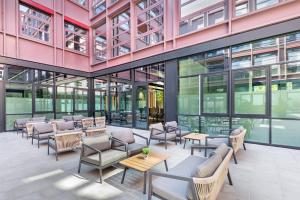 Posezení v ubytování Rimedya Hotel - an der Messe München
