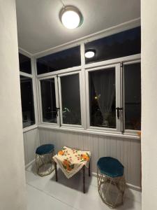 Afbeelding uit fotogalerij van Olive Stonehouse in Plomarion +16 foto's