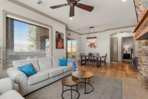 Χώρος καθιστικού στο Sunset Vista - Amazing Views - Pet friendly +43 φωτογραφίες