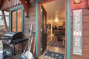 Fotografie z fotogalerie ubytování Tahoe Pines Cabin v destinaci Homewood