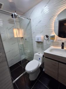 Baðherbergi á ZIG ZAG Hospedaje