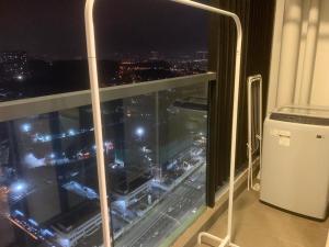 蕉赖LSC - Symphony Tower 舒适环境提供 Netflix 靠近 KL 市中心的相册照片