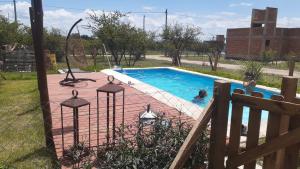 Swimmingpoolen hos eller tæt på Cabañas Merlina