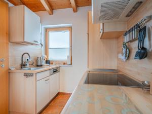 A kitchen or kitchenette at IndieBerge