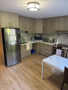 Kuchyň nebo kuchyňský kout v ubytování private apartment 2nd bed extra twenty dollars cash
