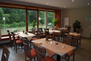 Εστιατόριο ή άλλο μέρος για φαγητό στο Hotel Restaurant Muckensee