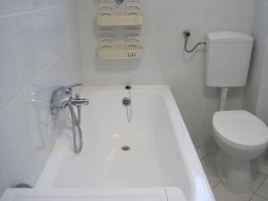 Łazienka w obiekcie Apartment in Zadar - Zadar Riviera 7970