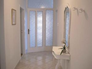 Łazienka w obiekcie Apartment in Zadar - Zadar Riviera 7970