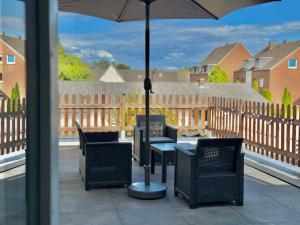 Balkón nebo terasa v ubytování Ruhig wohnen mitten in der Stadt, 8 Min zum Hbf