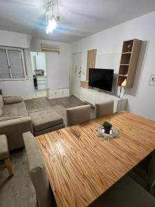 Et opholdsområde på Villa urquiza estadia larga y cómoda