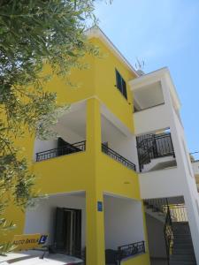 Balkón nebo terasa v ubytování Apartments Luka