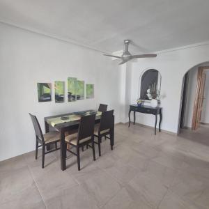 Fotografie z fotogalerie ubytování Orihuela - Sleeps 6 - Parking - Pool - PetFriendly v destinaci Orihuela