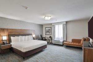 The Penn Stroud, Stroudsburg - Poconos, Ascend Hotel Collection客房内的一张或多张床位