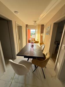 Gallery image of Urban Nest Baar - Luxury double room in shared apartment in Zug