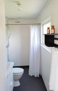 Vonios kambarys apgyvendinimo įstaigoje Amazing Sea View Luleå